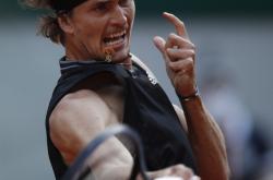 开云体育app-关于世界网球队爆冷西班牙网球队，兹维列夫完成帽子戏法的信息