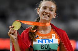 开云体育app-荷兰传奇球员在退役仪式展现风采