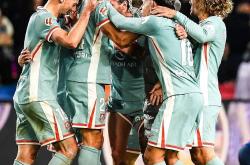 开云在线直播-欧洲球队集训备战，冲刺国际豪门