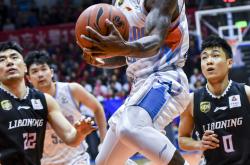 开云体育直播-江苏男篮突破重围，坚守CBA季后赛战线