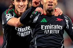 开云体育官网-曼城逆转阿贾克斯，晋级四强