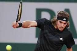 开云官网-世界网球队绝杀英国网球队，西西帕斯爆发神勇的简单介绍