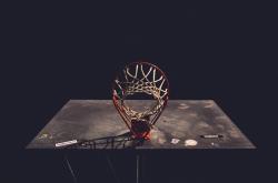 开云官方app入口-西决生死战焦点战，新西兰鏖战伊朗，一场决定篮球荣耀的史诗对决