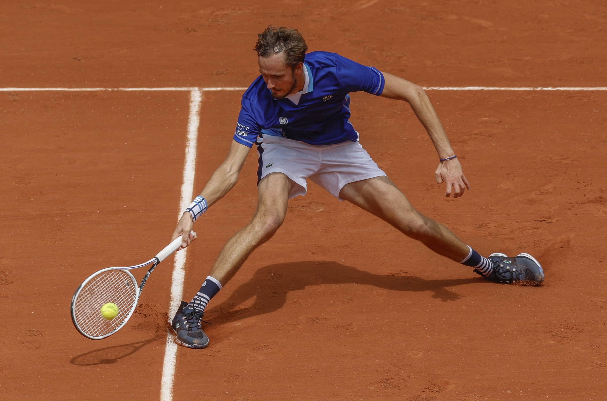 关于英国网球队逆转欧洲网球队,梅德韦杰夫统治全场的信息 关于英国网球队逆转欧洲网球队,梅德韦杰夫统治全场的信息