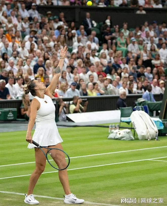 关于德国网球队鏖战世界网球队，克耶高斯打破历史纪录的信息