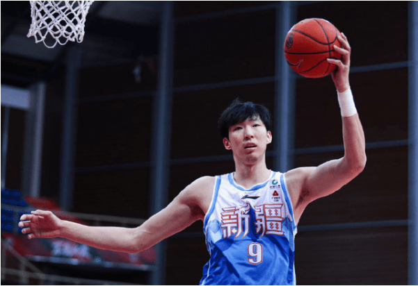 华威磐主场逆转对手，追赶前四名位置的简单介绍