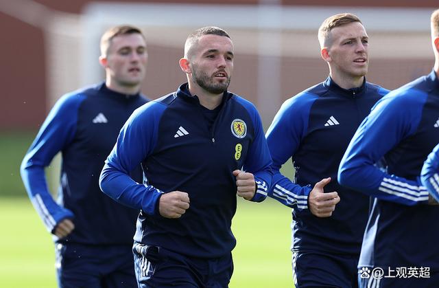 包含匈牙利客场战平斯洛伐克，晋级前景一片迷茫的词条