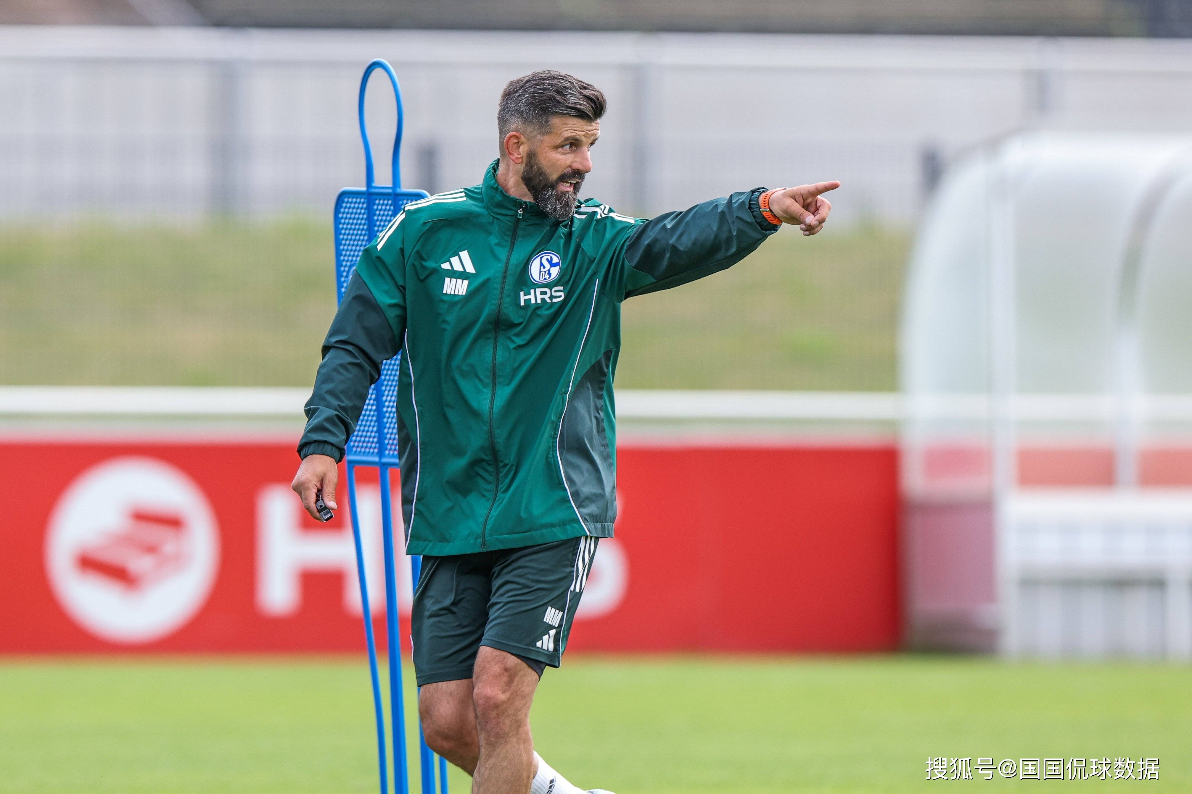 关于利物浦主席称沃尔夫斯堡成为德乙劲旅的信息 关于利物浦主席称沃尔夫斯堡成为德乙劲旅的信息