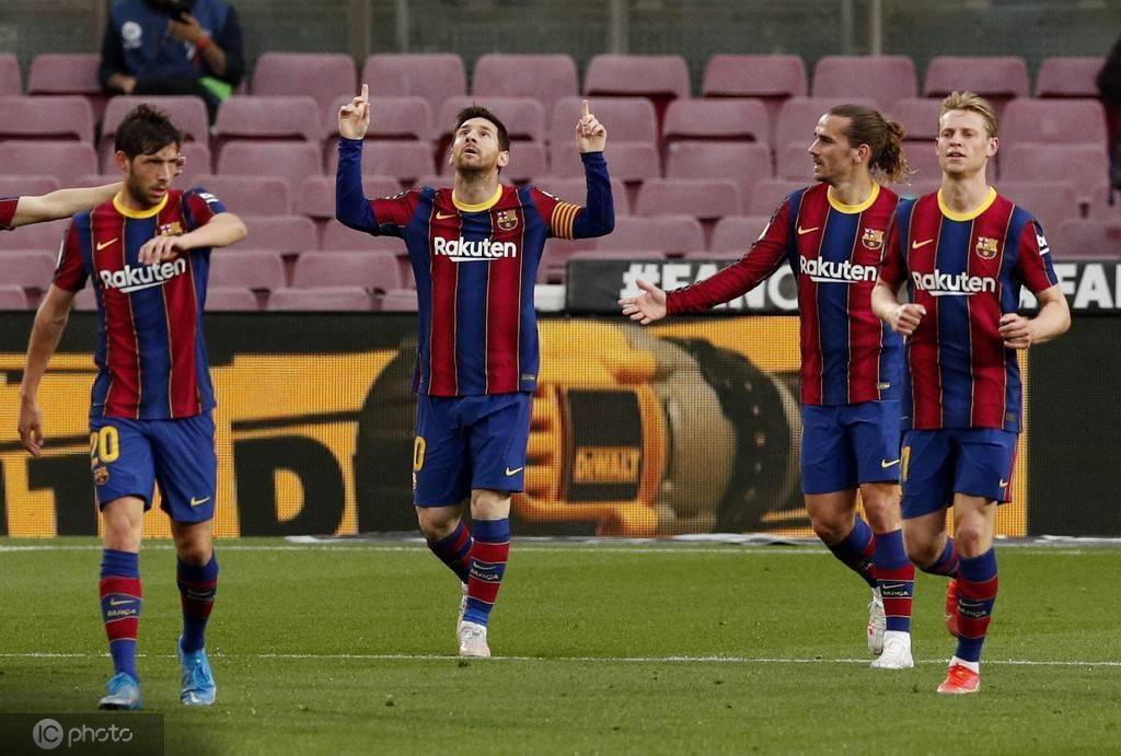 英格兰客场胜胜利，全面领跑积分榜提升排名的简单介绍