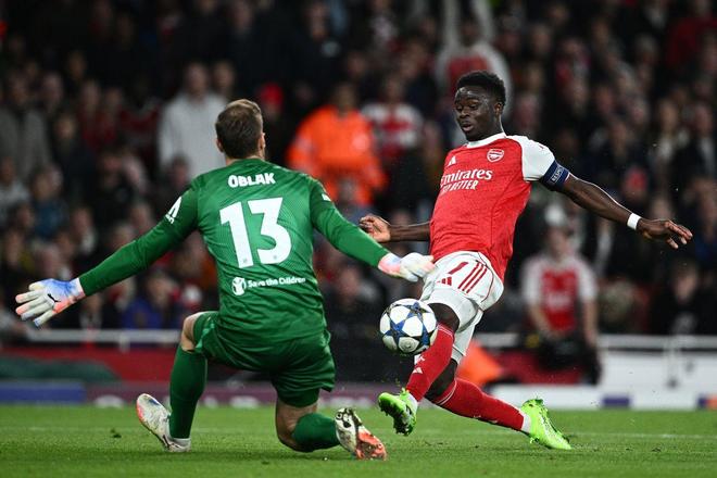 阿森纳轰出进球，取得胜利显得轻松