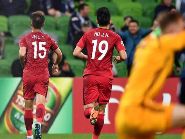 上港遭遇深圳佳兆业绝平,失去胜机 上港遭遇深圳佳兆业绝平,失去胜机