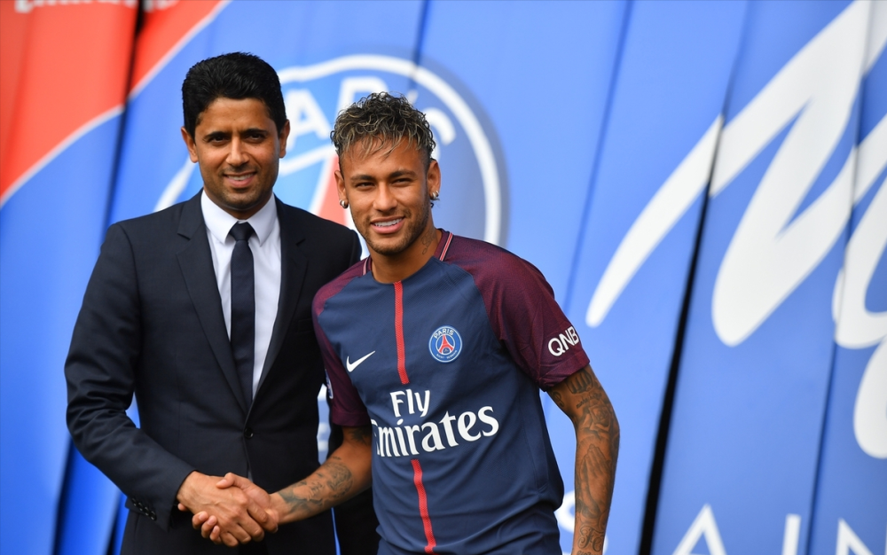 智利完胜巴萨，内马尔扛起全队